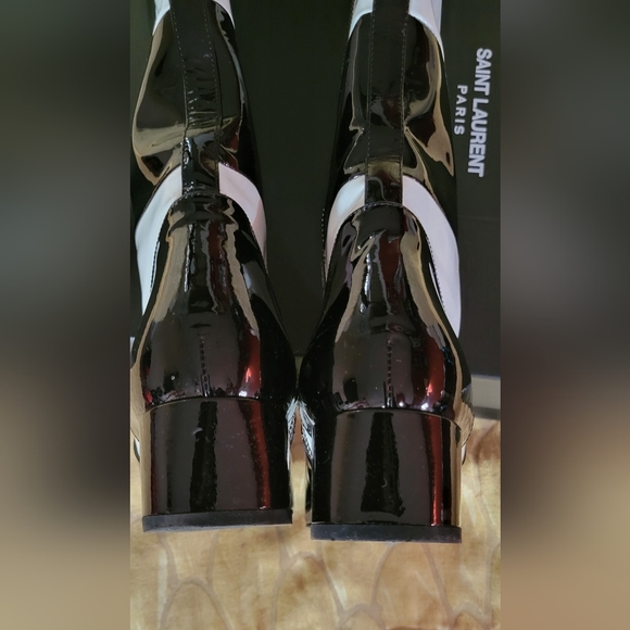 SAINT Laurent Boots - Picture 5 of 7